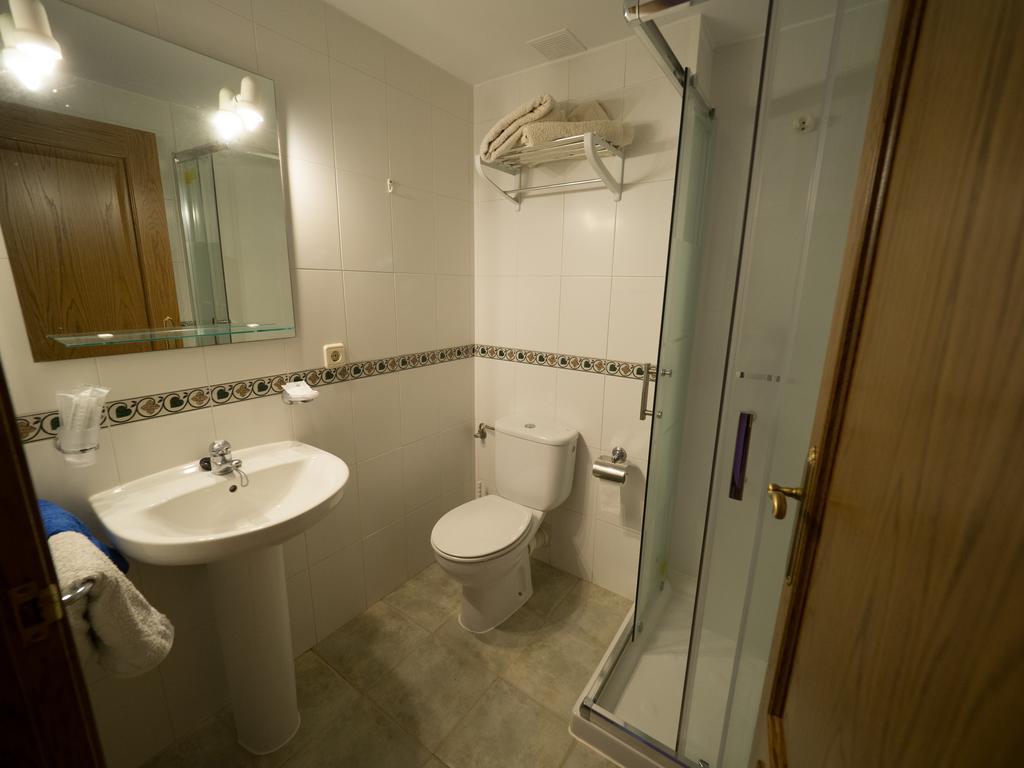 Casa Rural Martxoenea Landetxea Hotel Arruazu Room photo