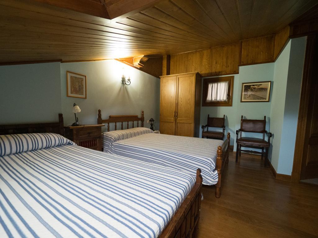 Casa Rural Martxoenea Landetxea Hotel Arruazu Exterior photo
